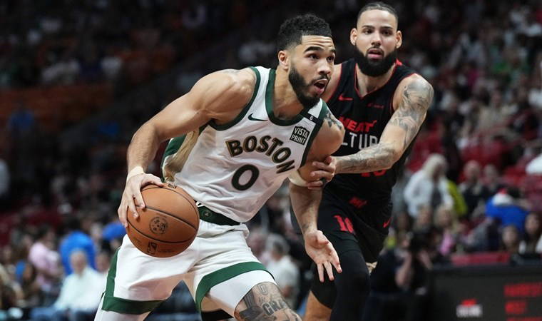 NBA'de Jayson Tatum yıldızlaştı: Boston Celtics deplasmanda güldü!
