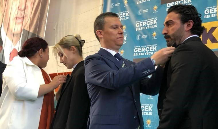 Kırşehir'de, Gelecek Partisi'nden istifa eden 1025 üye AKP'ye geçti