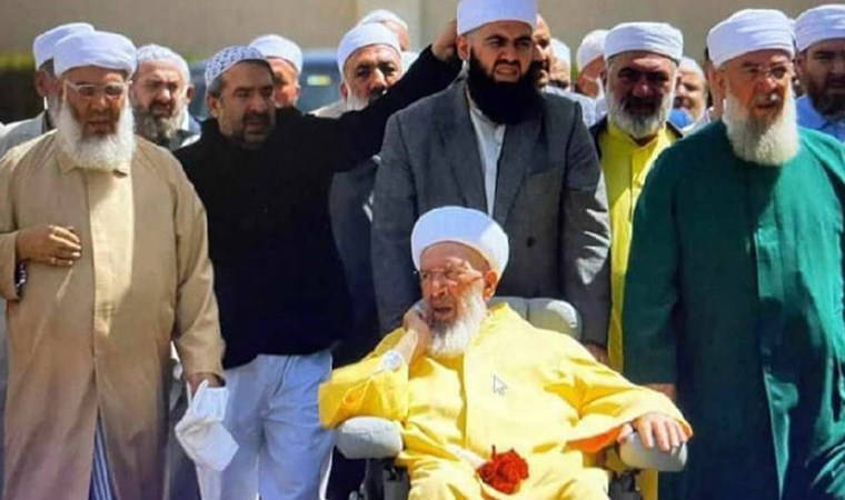 Bu da mı 'fıtrat'ta var? 'Deprem konutu kurası'nda Menzil şeyhlerinin tamamına ev çıktı!