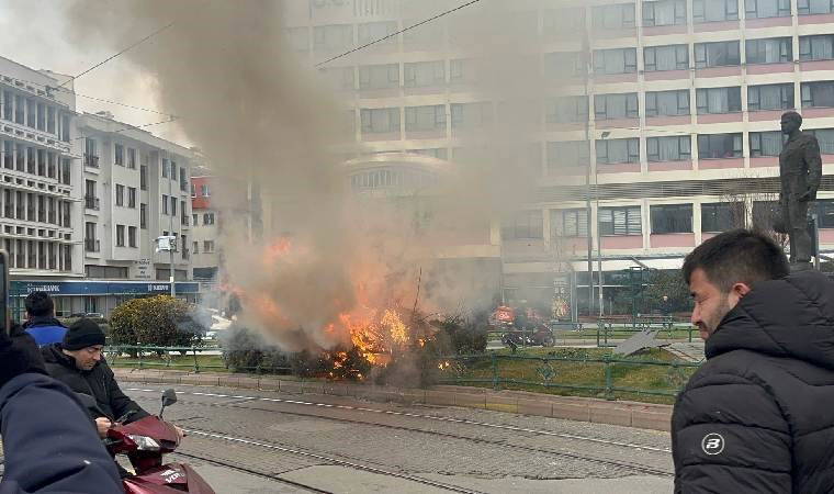 Eskişehir’de korkutan yangın... Yurttaşlar paniğe kapıldı!