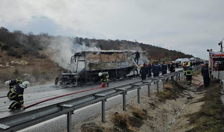 Çorum'da can pazarı... Yolcu otobüsü alev alev yandı: Ölü ve yaralılar var!