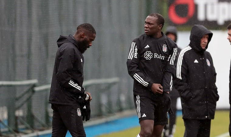 Beşiktaş'ta Masuaku takımla idmana çıktı