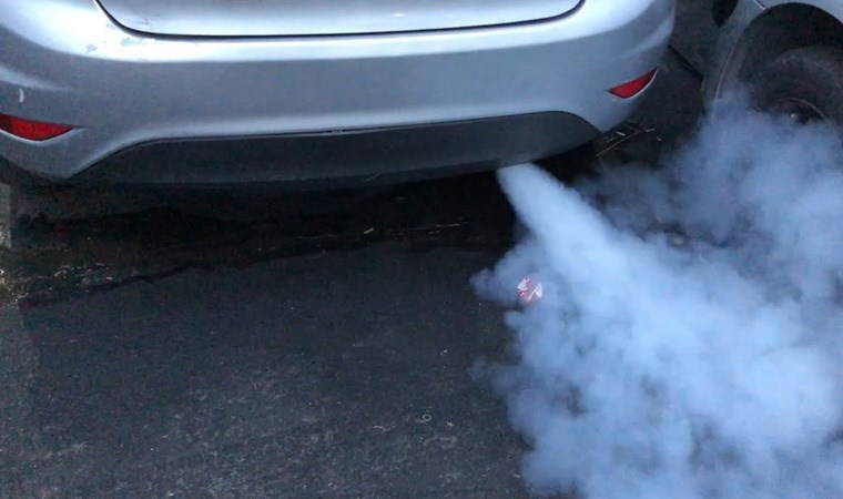 Egzozdan çıkan beyaz duman ne anlama gelir? Başınız dertte olabilir...