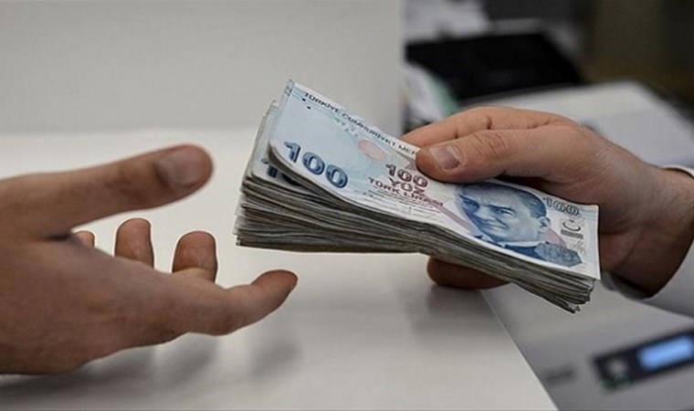 AKP'li vekilin avukat oğlu gözünü sosyal yardıma dikti