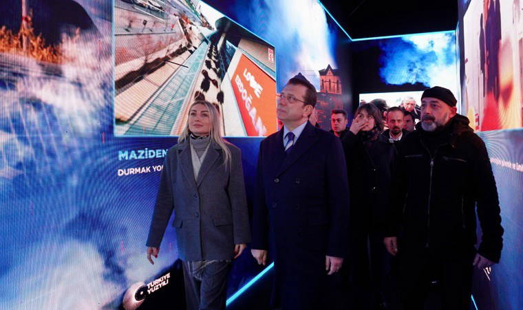 Ekrem İmamoğlu ve Dilek İmamoğlu çifti 'Erdoğan sergisi'ni gezdi: 'Hizmet kimsenin şahsi meselesi değil'