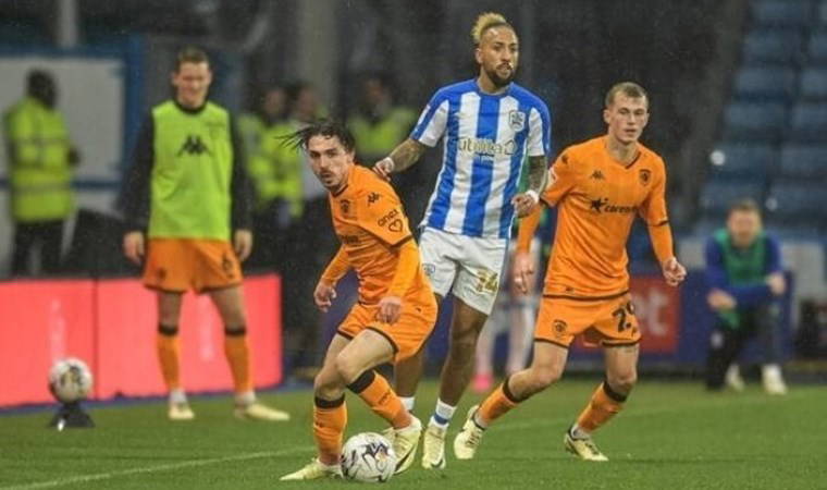 Abdülkadir Ömür Hull City'yi galibiyete taşıdı!