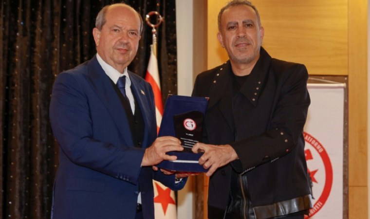 Haluk Levent'e KKTC'den 'Vatanseverlik Ödülü'