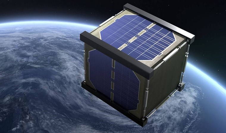 Japonya'dan bir ilk: Ahşap uydu