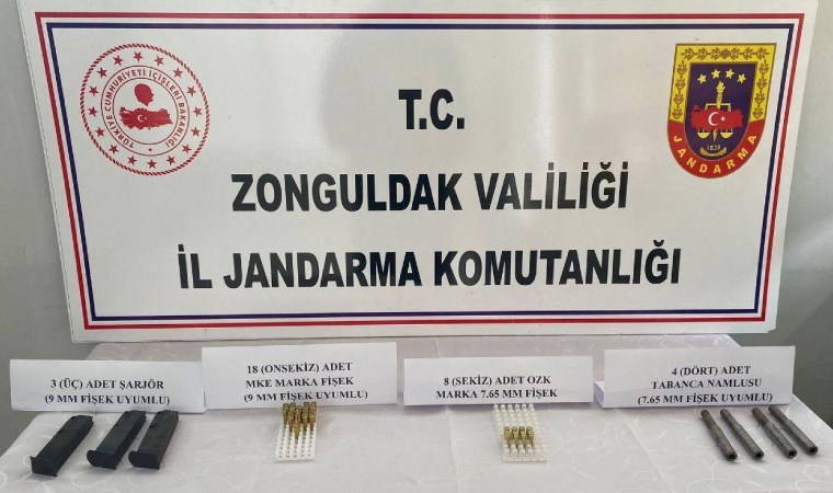 Havalimanındaki valizden silah çıktı