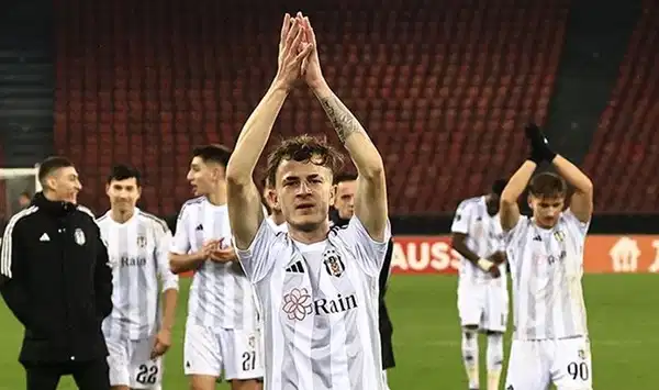 Taraftarlar tepki göstermişti