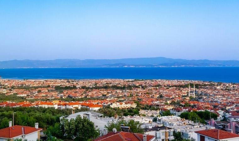 Ege'nin Sakin ve Keyifli Sahil Kasabası: Altınoluk
