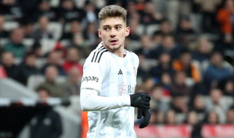 Beşiktaşlı Ernest Muçi: 'İkinci yarıda maçı kazandık'