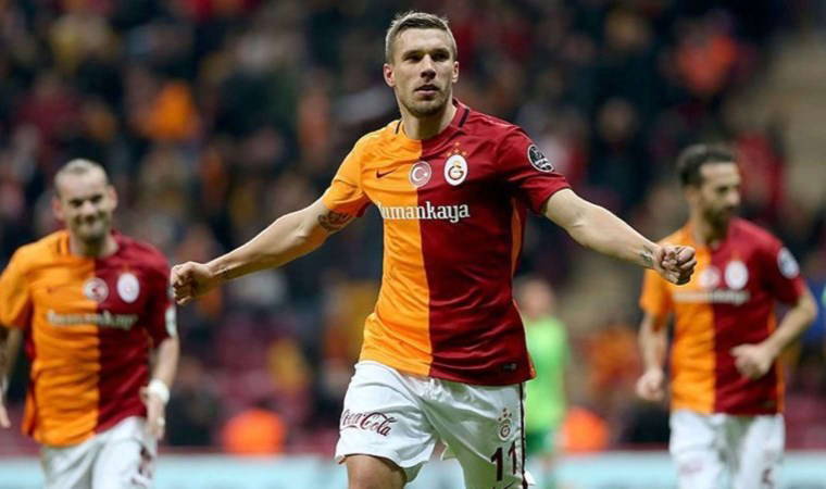 Podolski'den Fenerbahçe açıklaması: '10 yıldır yatırım yapıyorlar ancak...'