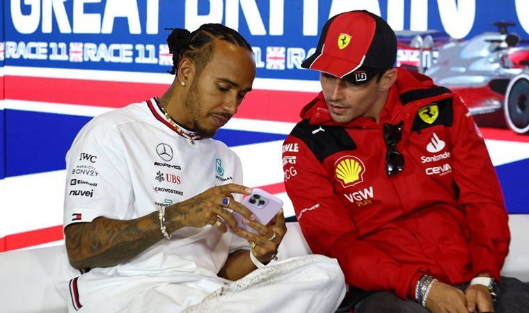 Kontrat ayrıntıları belli oldu: Ferrari'den Hamilton'a servet!