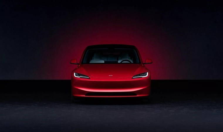 Tesla'da bir geri çağırma daha: 2.2 milyon araçta 'kaza riski'