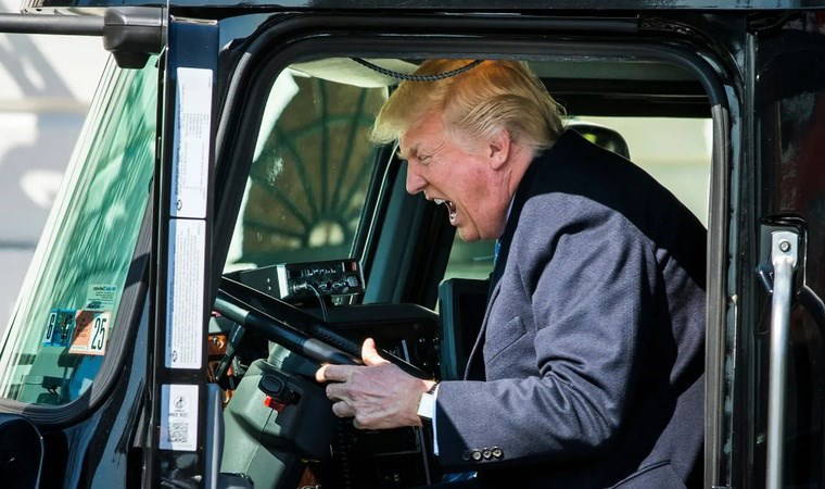 Kamyonculardan Trump grevi: 'New York'a gitmiyoruz...'