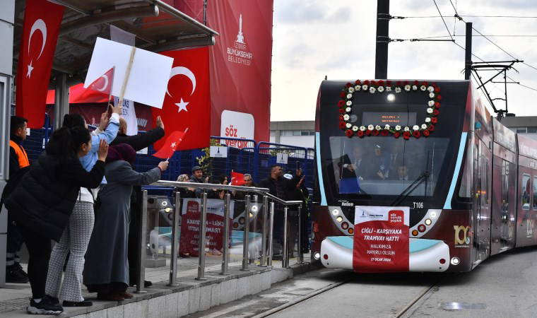 Çiğli Tramvayı iki hatla hizmette
