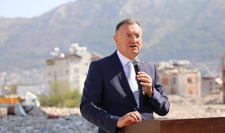 Lütfü Savaş'tan karar sonrası ilk açıklama: 'Güven şarkı söylemekle, top oynamakla olmuyor'