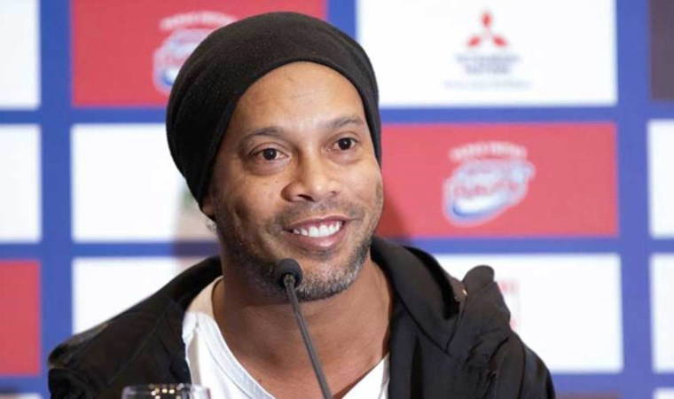Ronaldinho kimdir? Ronaldinho kaç yaşında futbolu bıraktı? Ronaldinho Survivor'a katılacak mı?