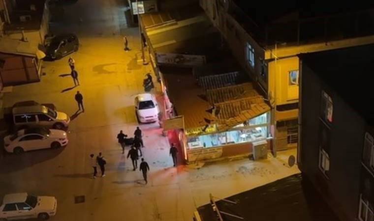 O anlar kameraya yansıdı... Tokat'ta sandalyeli kavga!