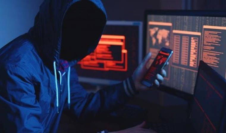 Avrupa Parlamentosu'nda alarm: 'Casus yazılım' tespit edildi