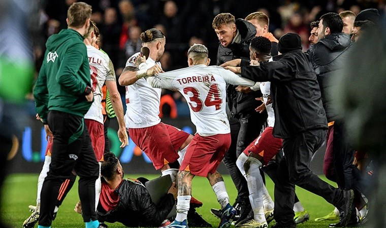 Sparta Prag - Galatasaray maçının ardından gerginlik: Okan Buruk'a kırmızı kart!