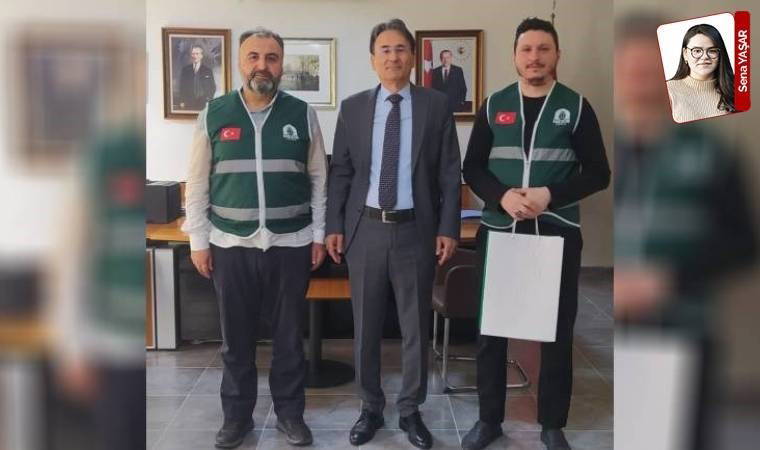 Cemaat ve tarikatlar her yerde...