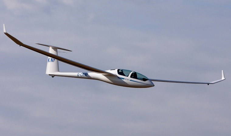 Pilot, 'uygun değilsiniz' dedi, akrabalarını uçağa almadı