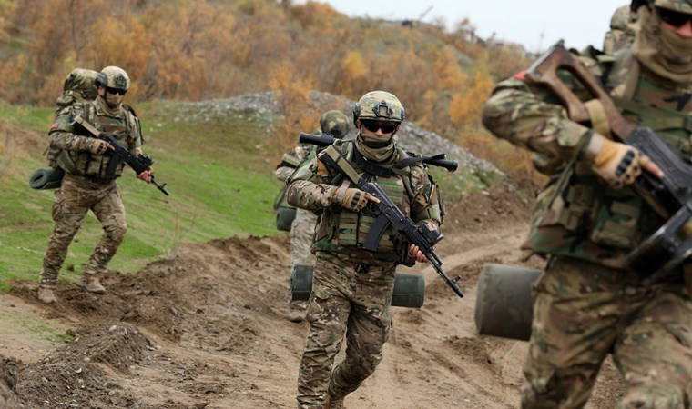 Ermenistan'dan Azerbaycan mevzilerine saldırı