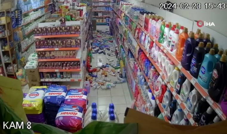 Bursa Gemlik’te 4.1'lik deprem: Yaşanan panik kameralara yansıdı