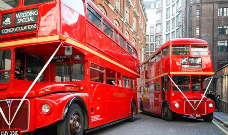 İngiltere'de elektrikli otobüslerin başarısının arkasında ne var? Almanya ve Fransa ne durumda?