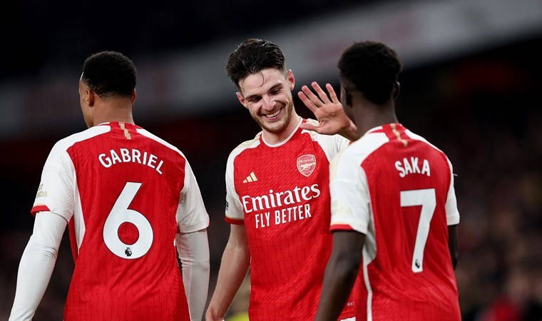Loris Karius bir ilki yaşadı, Arsenal güle oynaya kazandı