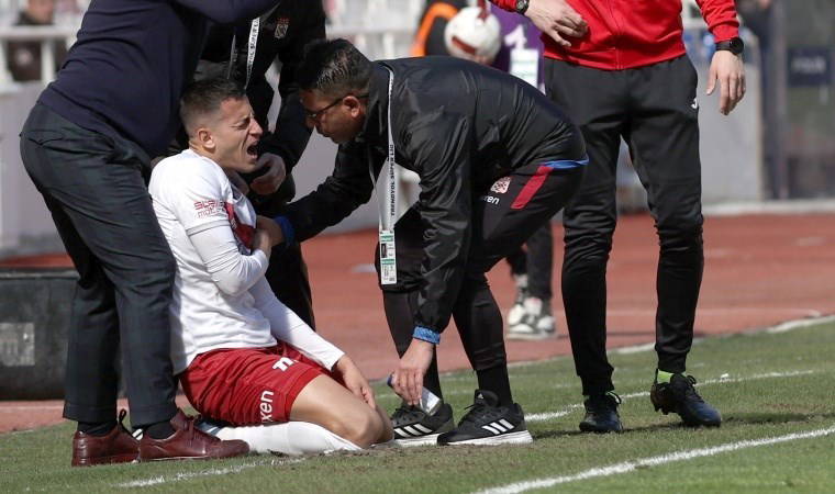 Oyunu yarıda bırakmıştı: Sivasspor'dan Bartuğ Elmaz açıklaması!
