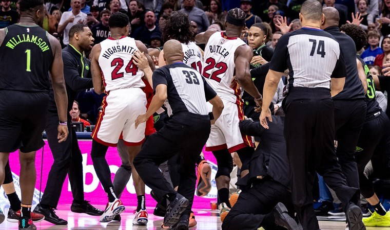 NBA'da faul sonrası saha karışmıştı: 5 oyuncuya men cezası!