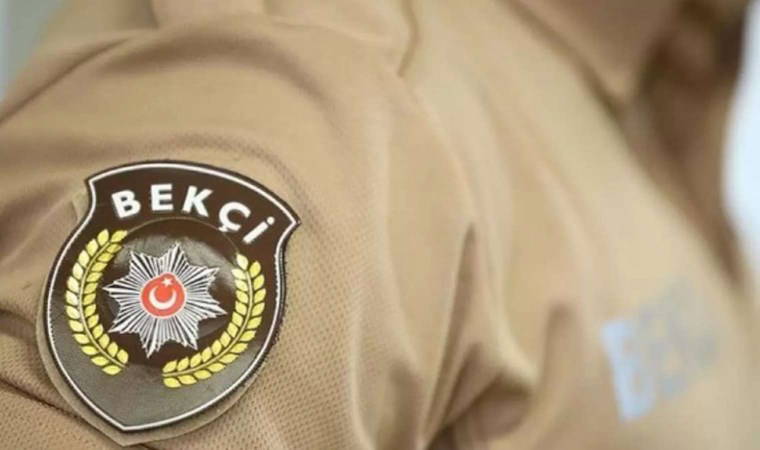 Zeytinburnu'nda bekçi kendisine yumruk atan saldırganı silahla yaraladı