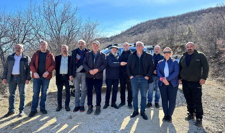 Köylerine 'katı atık tesisi' istemeyen köylüler nöbete başladı!