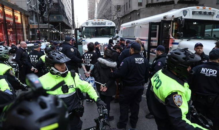 New York'ta Biden protestosu: Onlarca kişi gözaltına alındı