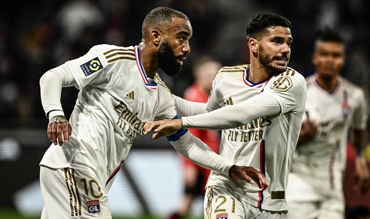 Lyon penaltılara giden maçta turladı!