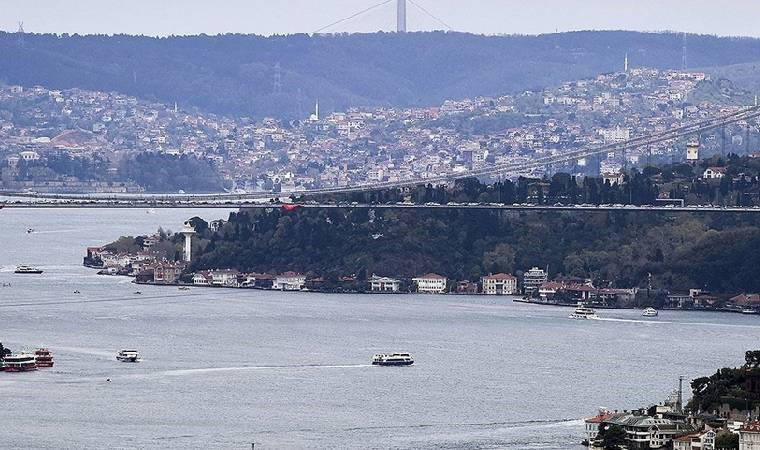 Kıyı Emniyeti'nden açıklama... İstanbul Boğazı'nda gemi trafiği tek yönlü açıldı!