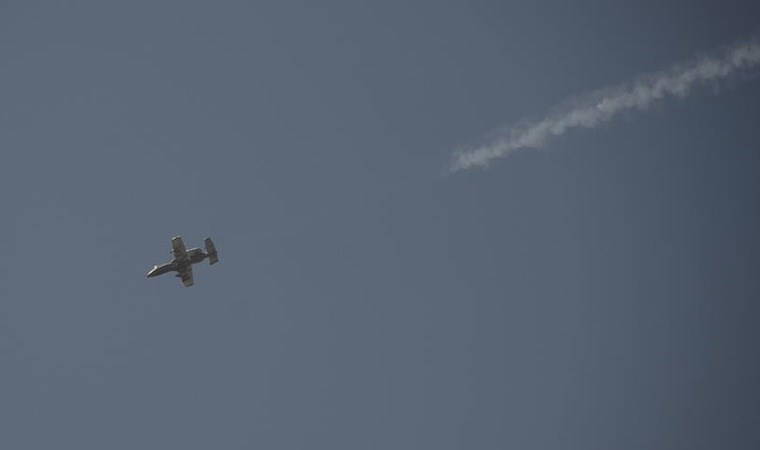 Suriye'de hava saldırısı: İran destekli gruplar vuruldu