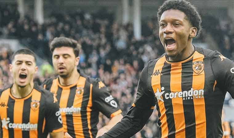 Hull City'den evinde 'Altın' gibi galibiyet!