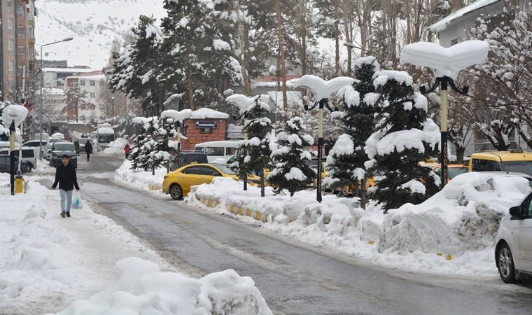 Bekleyiş son buluyor! İstanbul'a kar ne zaman yağacak? İstanbul'a kar yağacak mı?