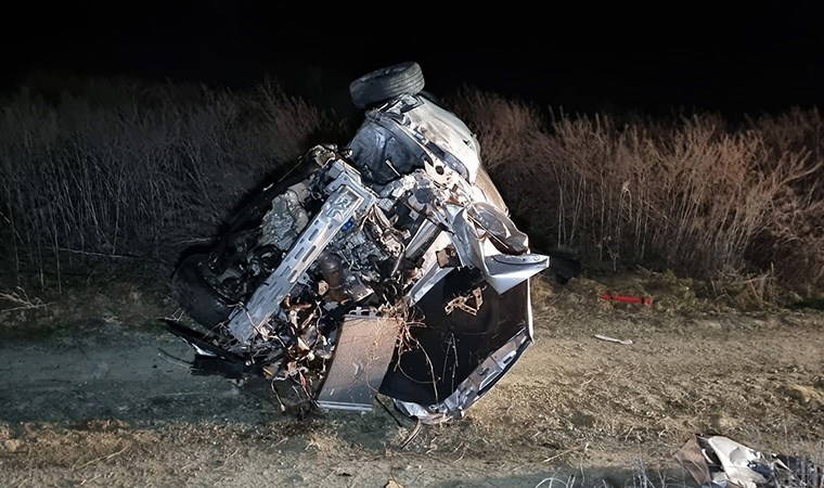 Asker eğlencesi dönüşü kaza: 2 ölü, 1 yaralı