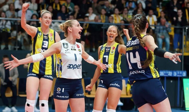 Fenerbahçeli voleybolcudan itiraf: 'Ben daha önce bu kadar sevildiğimi hissetmedim'