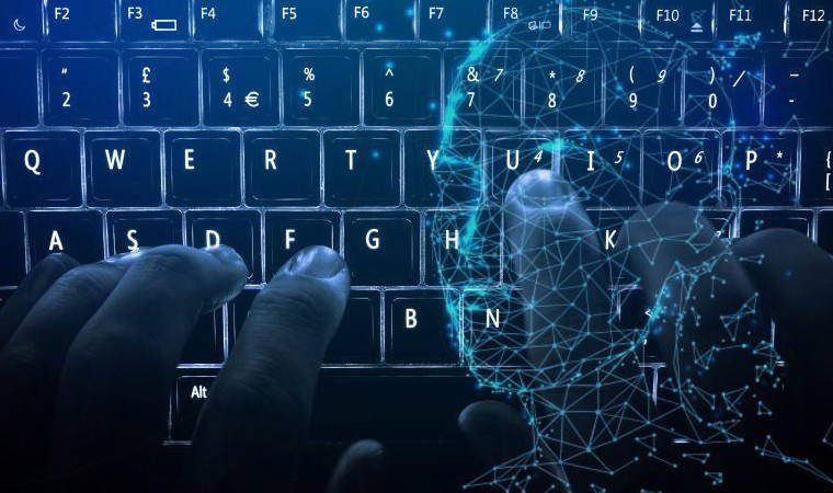 'Deepfake' ile patronunu taklit ettiler: 782 milyon TL dolandırıldı