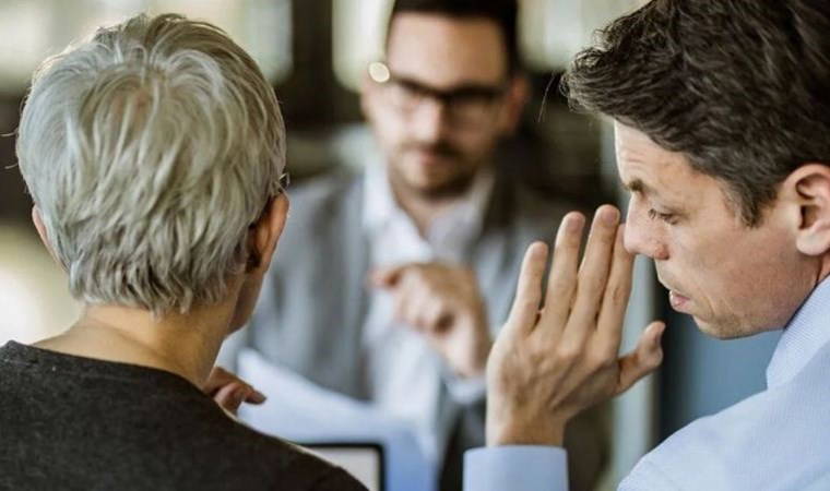 Öyle bir hakaret etti ki...