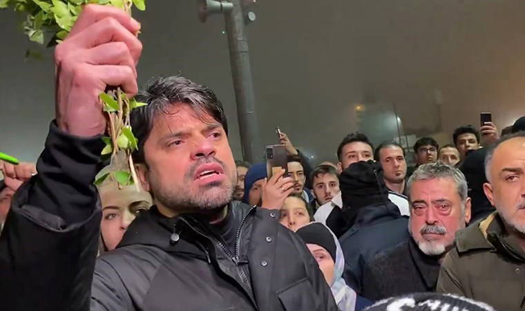 Gökhan Zan siyasilere isyan etti: '3 gün bizi ölüme terk ettiniz, istemiyoruz sizi'