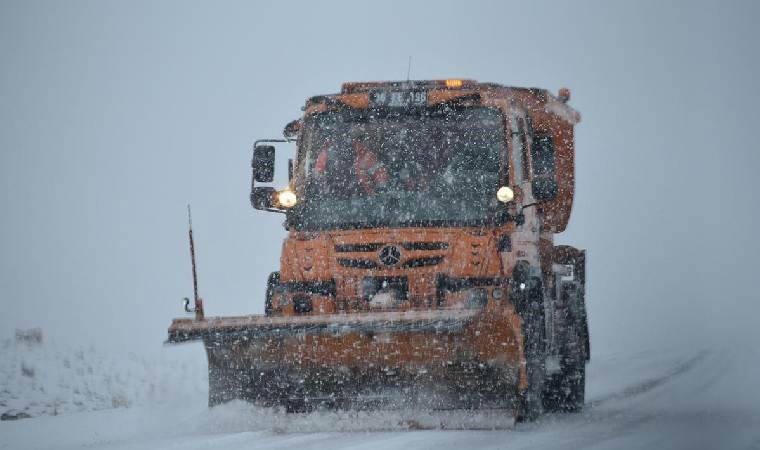 Kars-Ardahan karayolu ulaşıma kapatıldı!