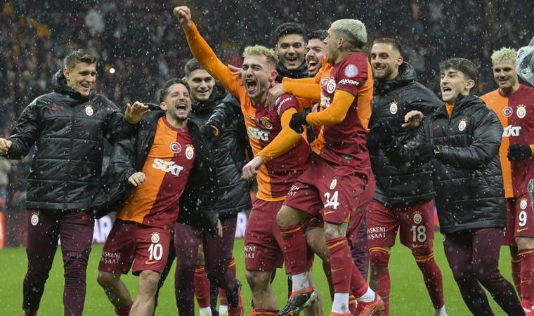 Galatasaray kadrosunu UEFA'ya bildirdi