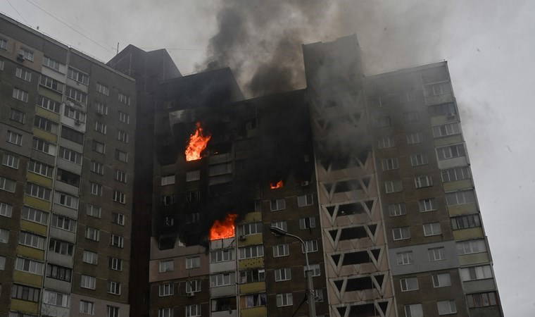 Rusya, Kiev'i vurdu: Ölü ve yaralılar var...